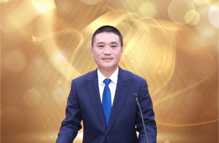 富豪人物传记
