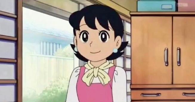 大雄妈妈摘下眼镜有多好看